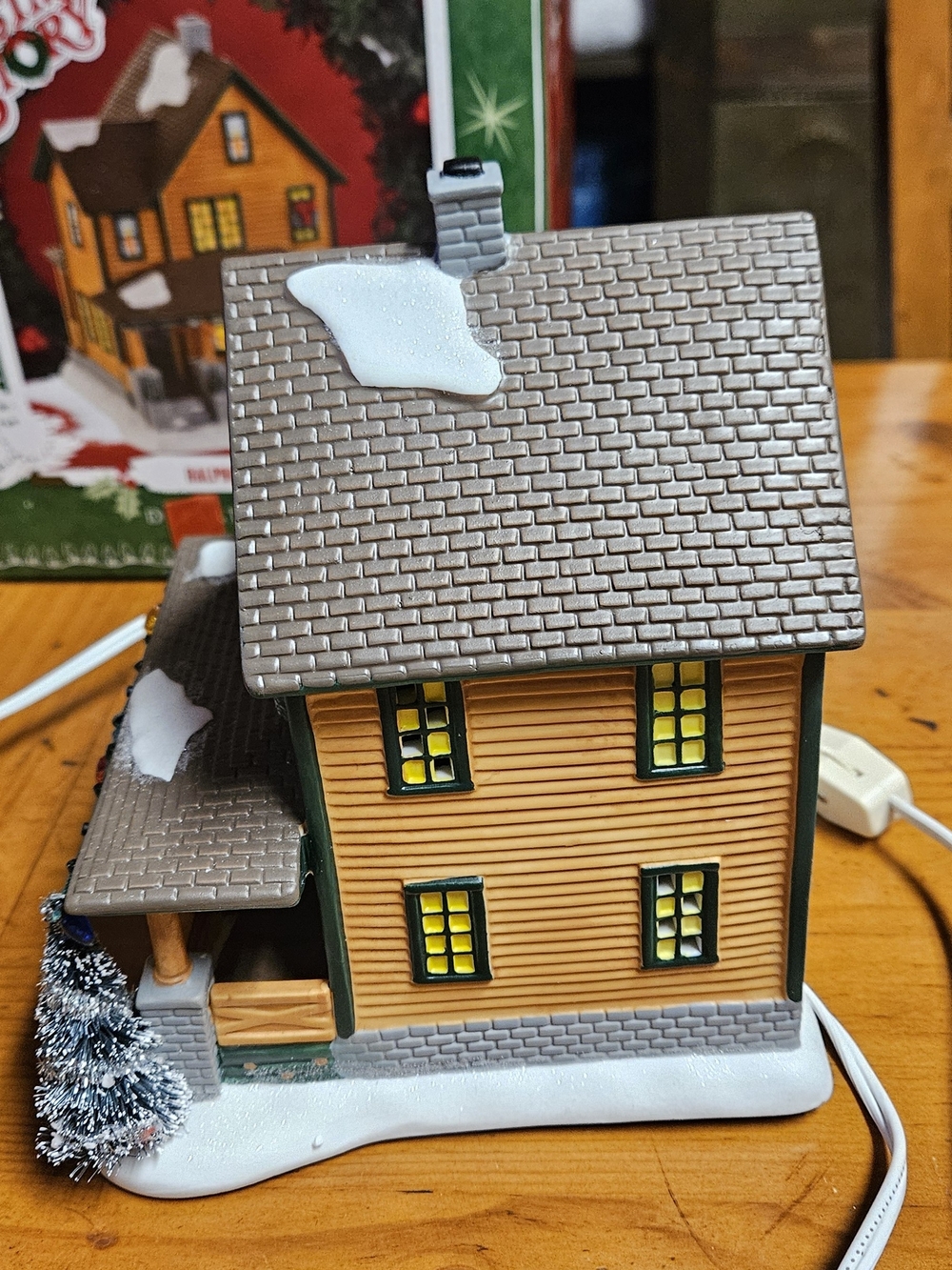 A Christmas story Ralphie's house light up - Picture 4 of 7